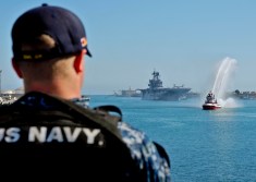 Navy, Los Angeles, USS America